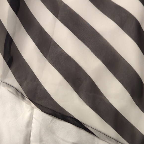 Women's Sheer Jacket/Top - Picture 3 of 4